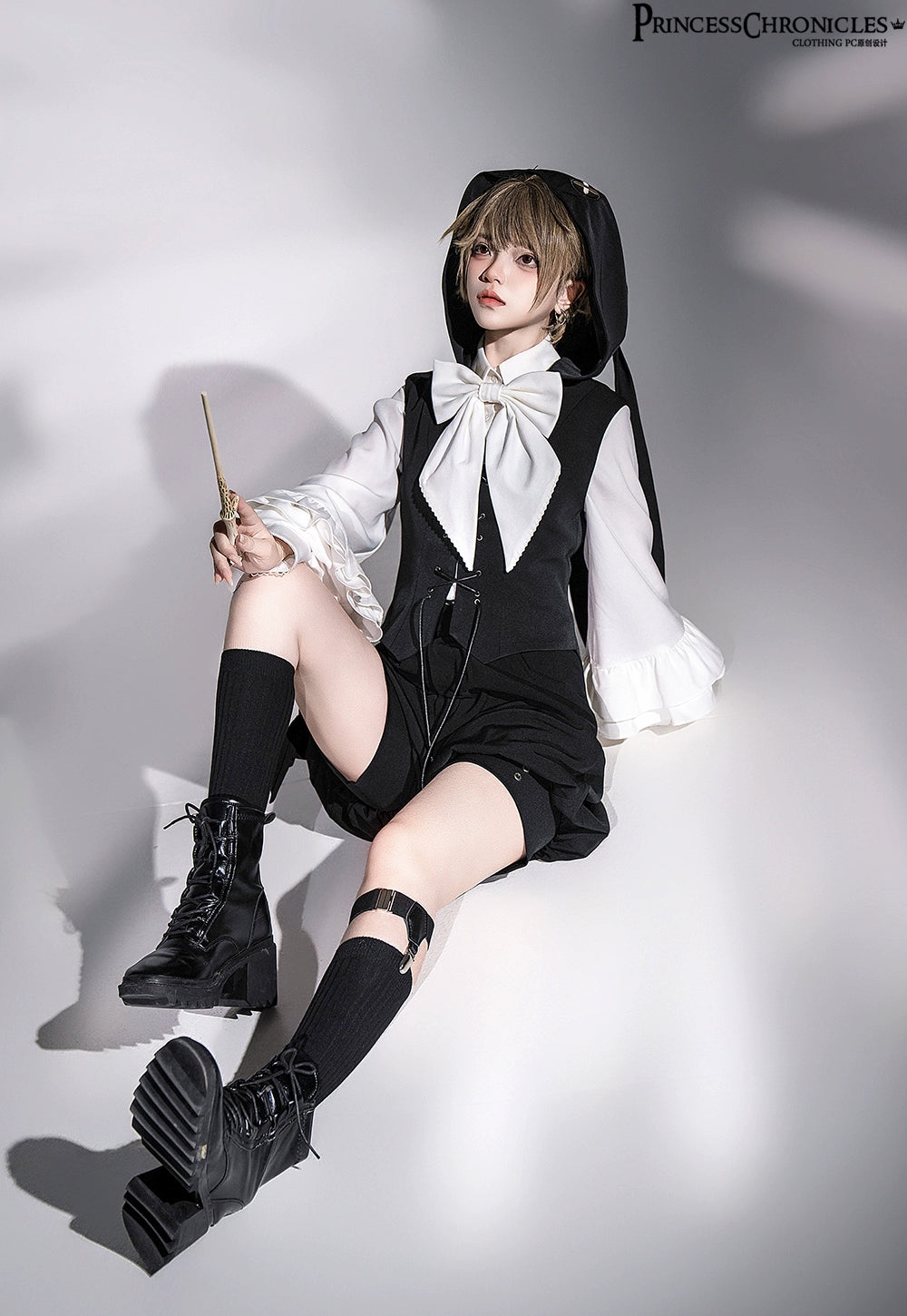 Princess Chronicles - Rabbit Feather - Black Ouji Lolita Vest Shorts Suit Prince Cloak Set