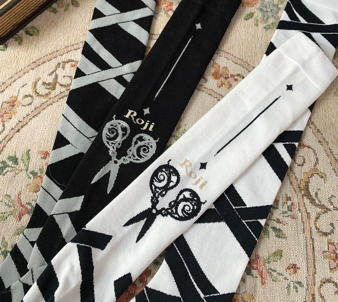 Roji Roji - Gothic Lolita Over-Knee Socks, Scissors Print 44190:798341