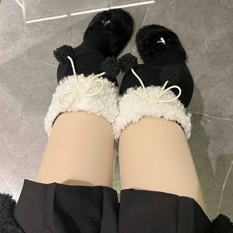 Hua Nai cat - Kawaii Winter Lolita Stockings Fuzzy Trim Furball Over-knee Socks One Size Black with white trim