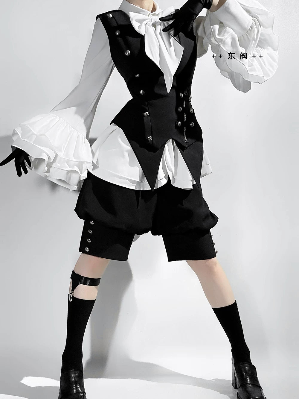 Ashes - Vintage Ouji Lolita Blouse and Shorts Set