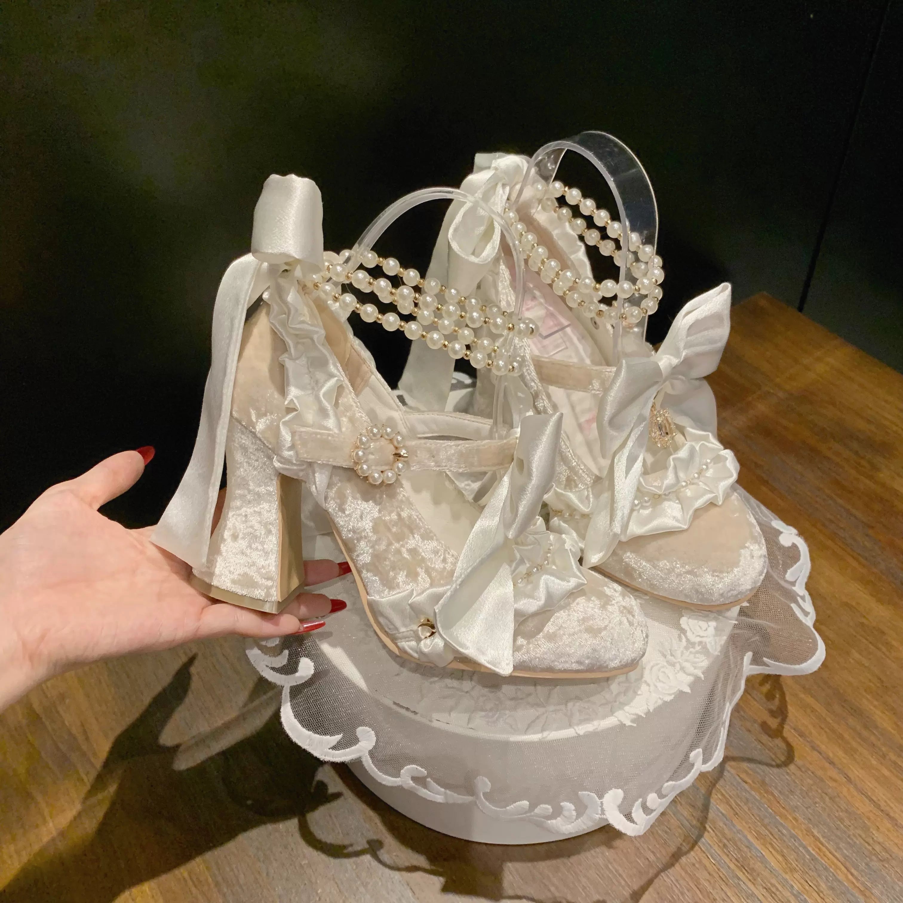 Ribbon Anthem - Gorgeous Classic Lolita Heels, Detachable Bow & Pearl (White / 34 35 36 37 38 39 40 41) 44639:815872