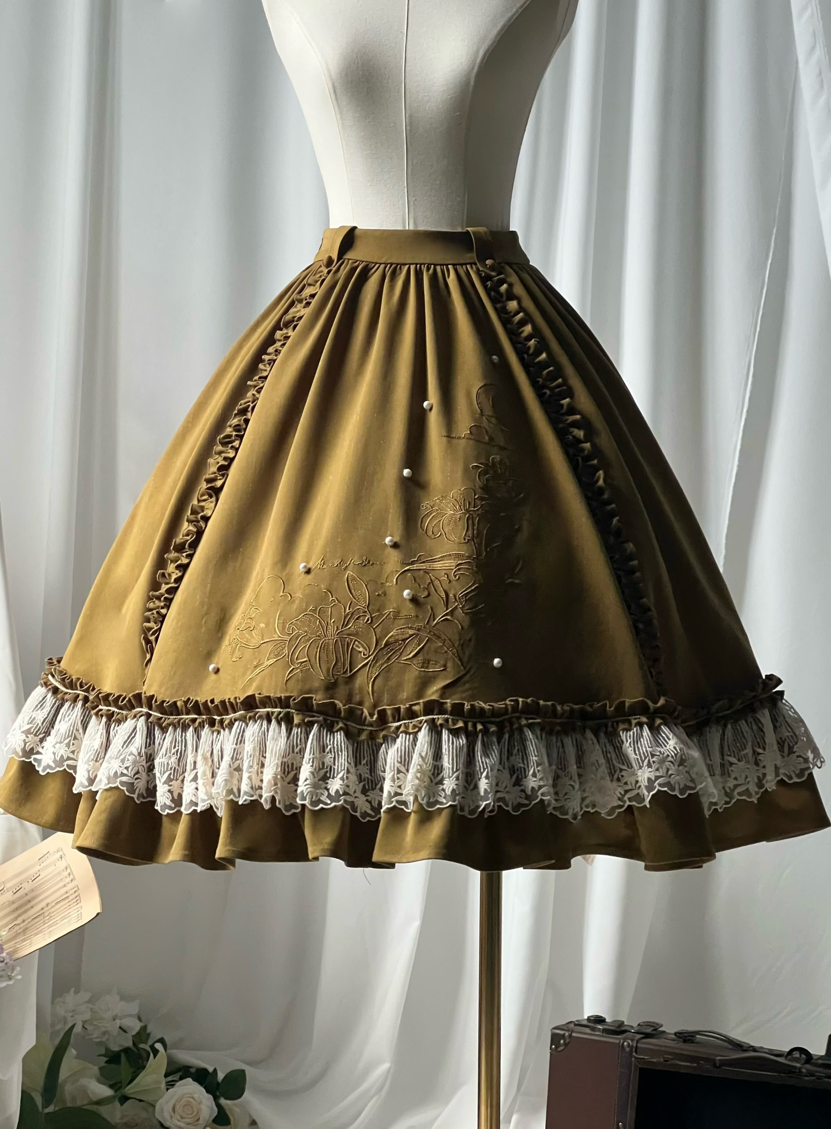 Embroidered Classic Lolita OP Dress, Lace Trim Shirt (L M S XL) 45209:840250