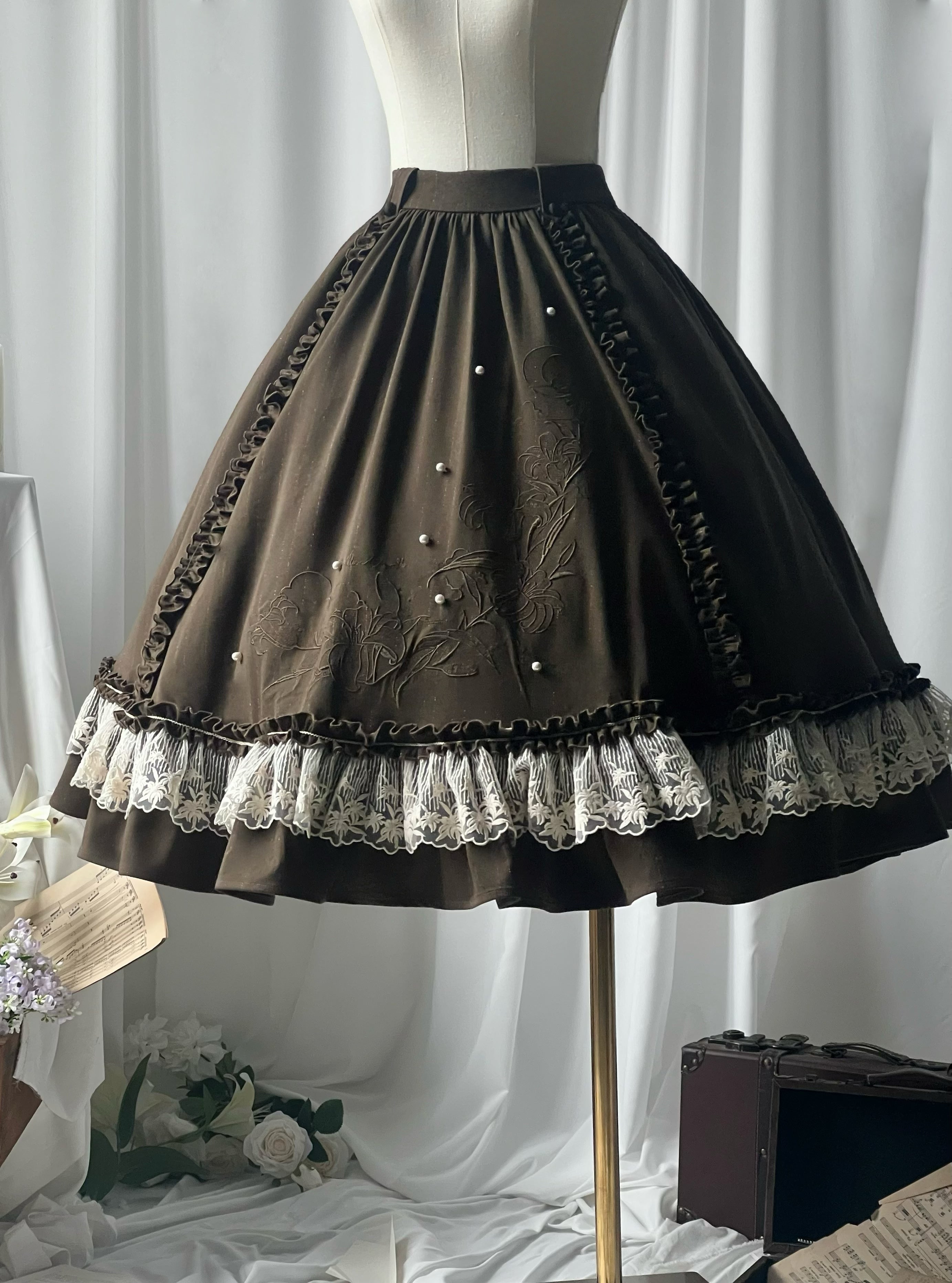 Embroidered Classic Lolita OP Dress, Lace Trim Shirt (L M S XL) 45209:840230