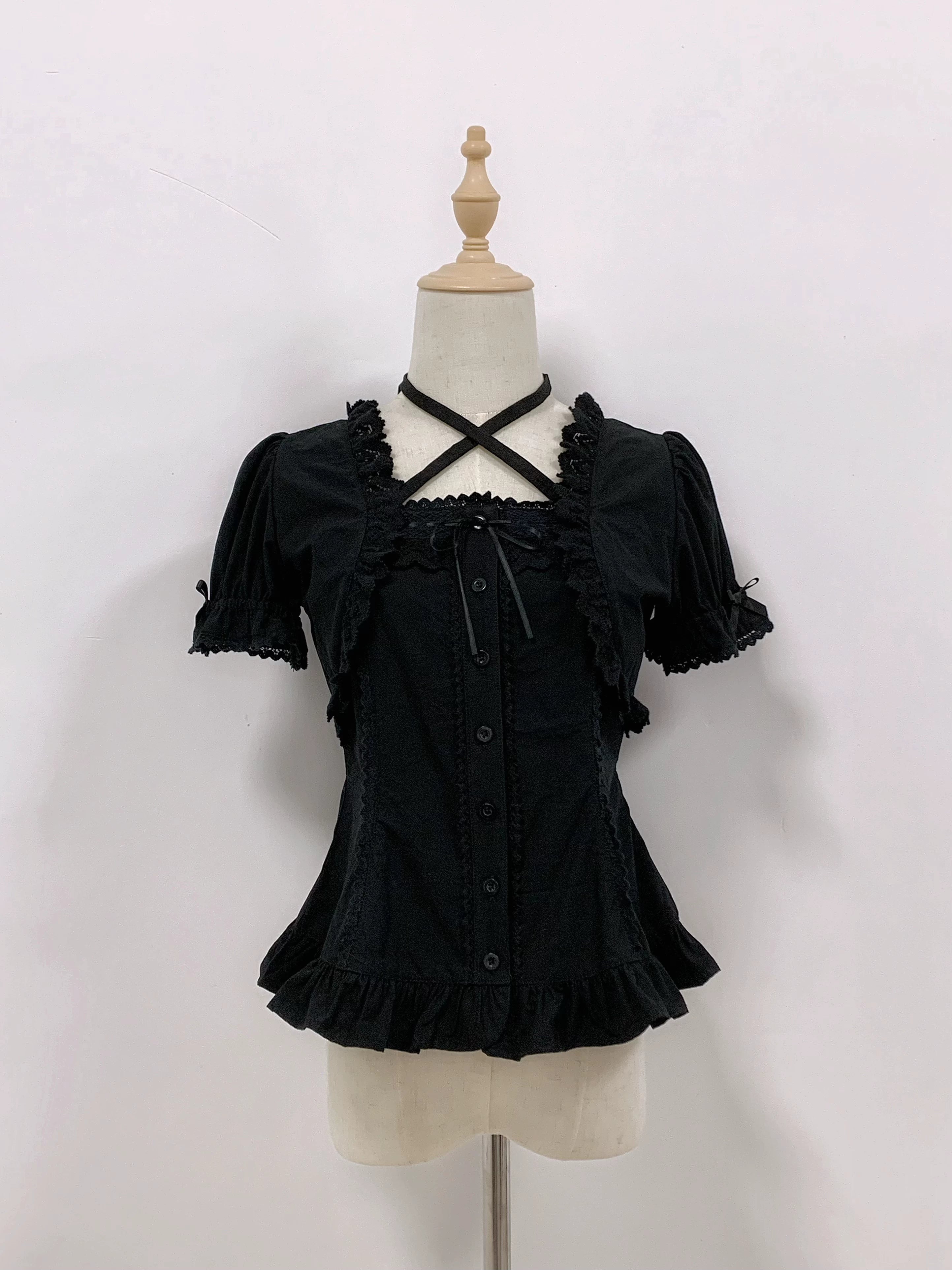 Haruhime Momoko - Cotton Old School Lolita Blouse, Cross Halter Neck