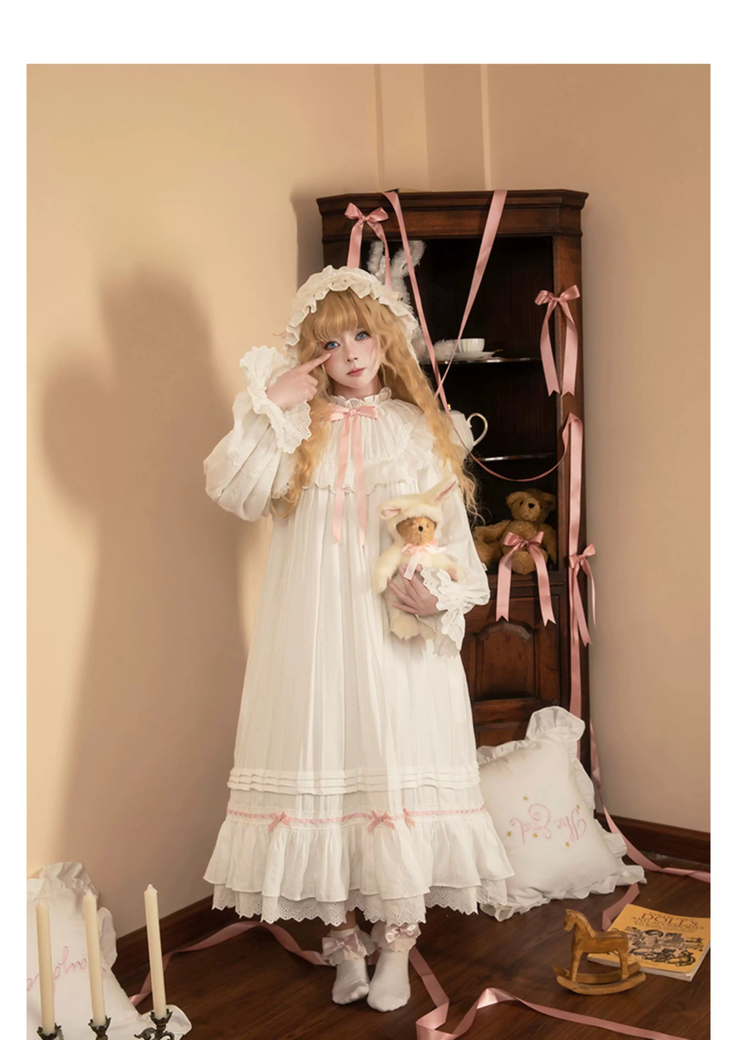 Lop-Eared Bunny Dream - Vintage Lolita Doll-like Nightdress, Ruffles & Bow