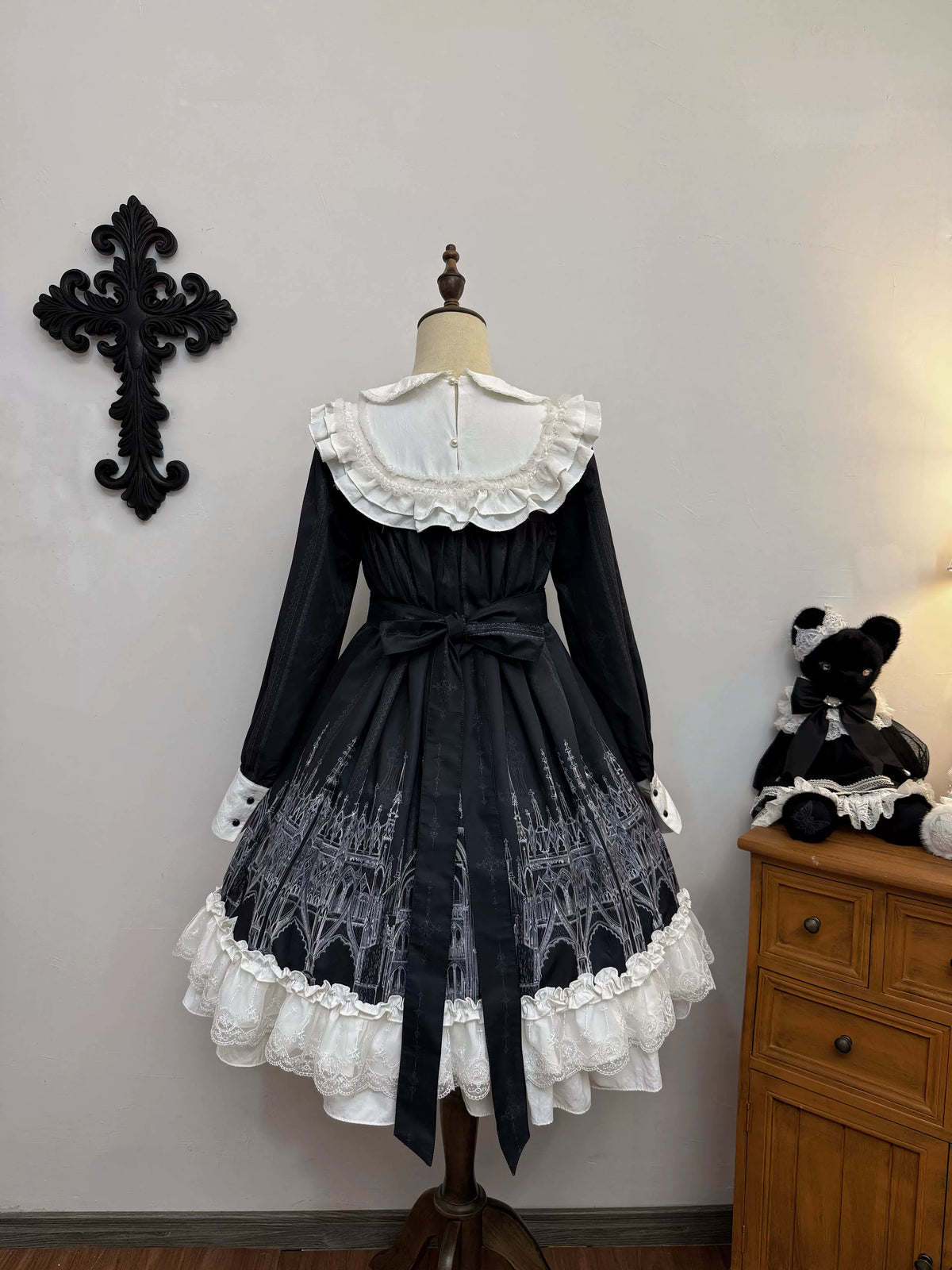 Silent Spire - Gothic Lolita Cathedral Print JSK & OP Dress Set, Side Pockets 45921:868196