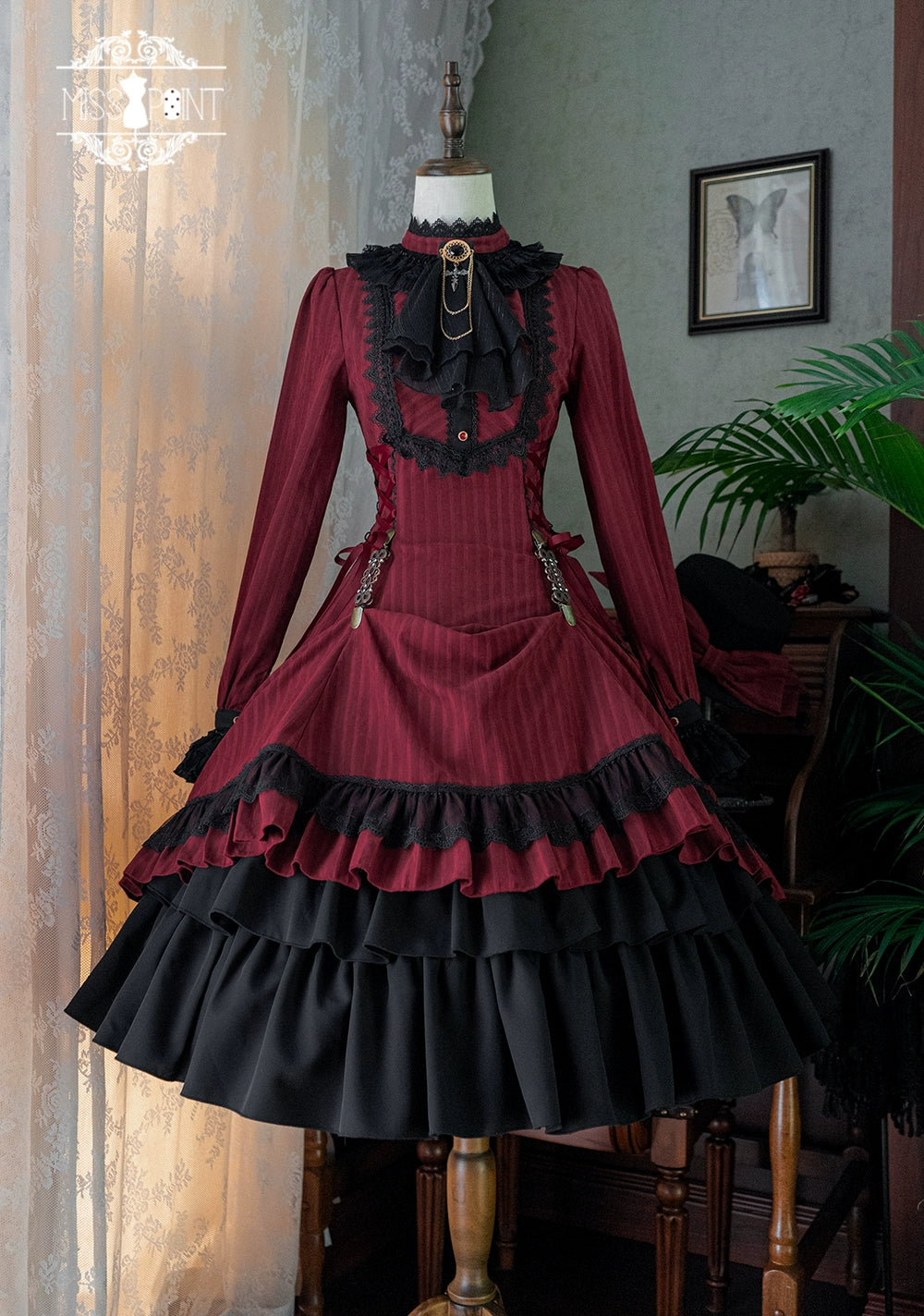 Miss Point - Perintz Manor - Gothic Lolita OP Long Sleeve Retro Lolita Dress XS Solid Red