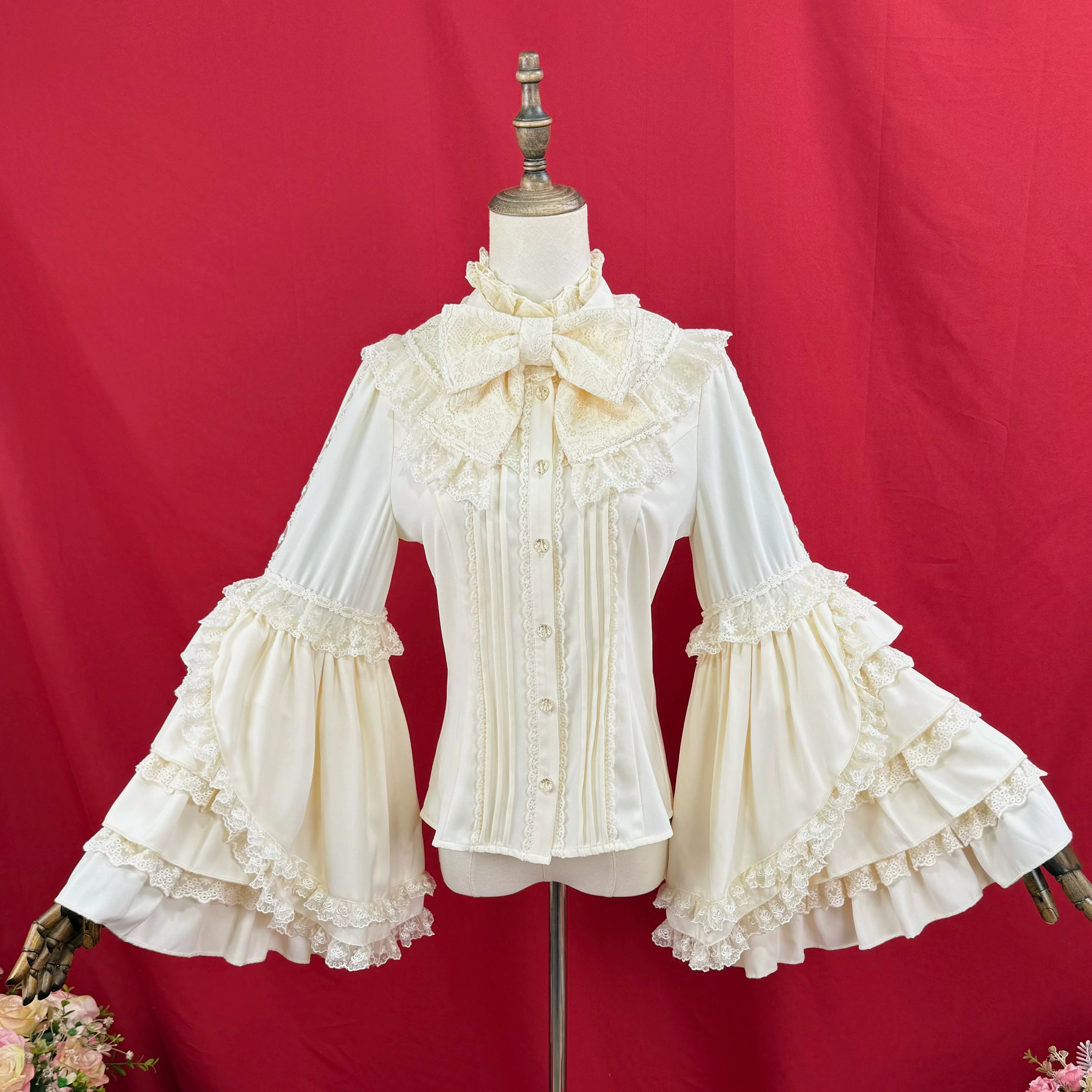 Snow Mochi - Classic Lolita Hime Sleeve Shirt, Lace Accent 44497:811290