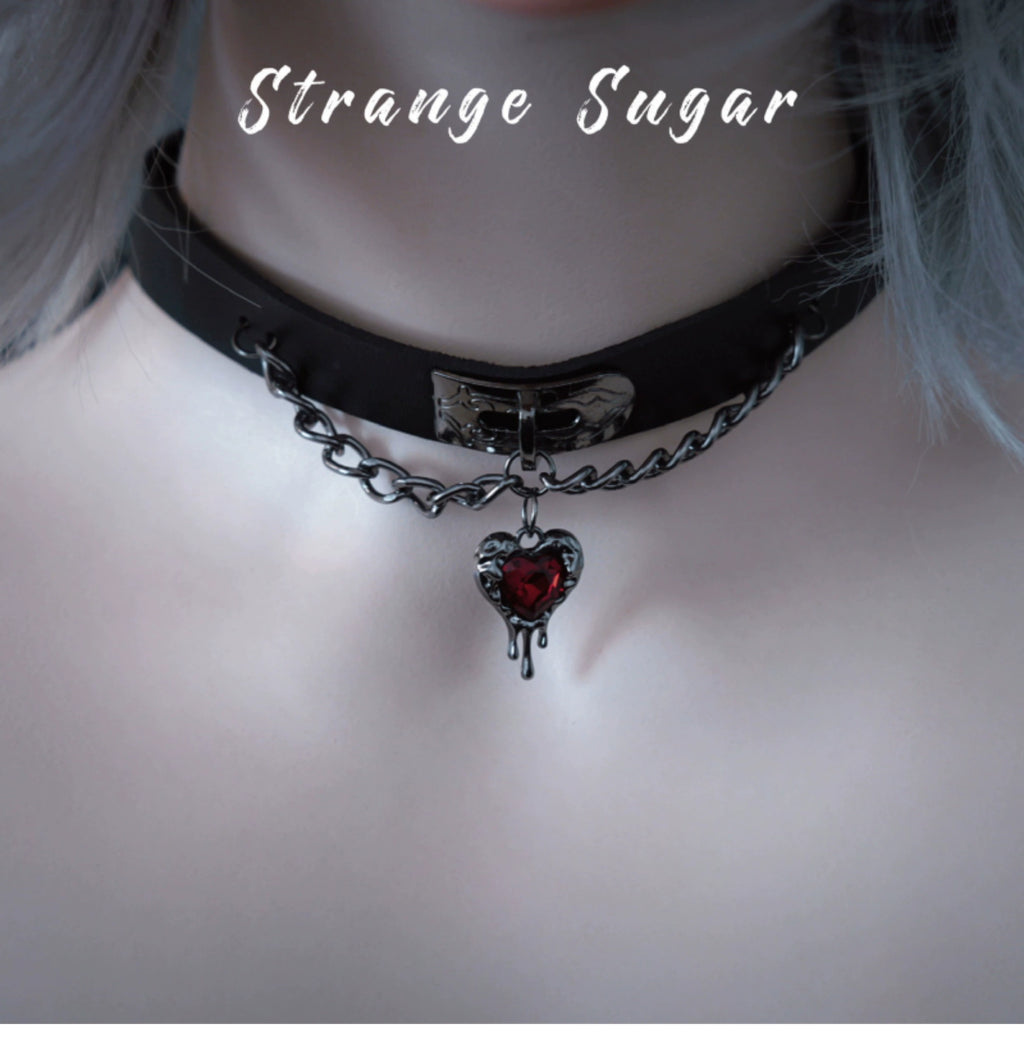 Gothic Lolita Choker Faux Leather Heart Pendant Necklace Gothic Lolita Choker Faux Leather Heart Pendant Necklace