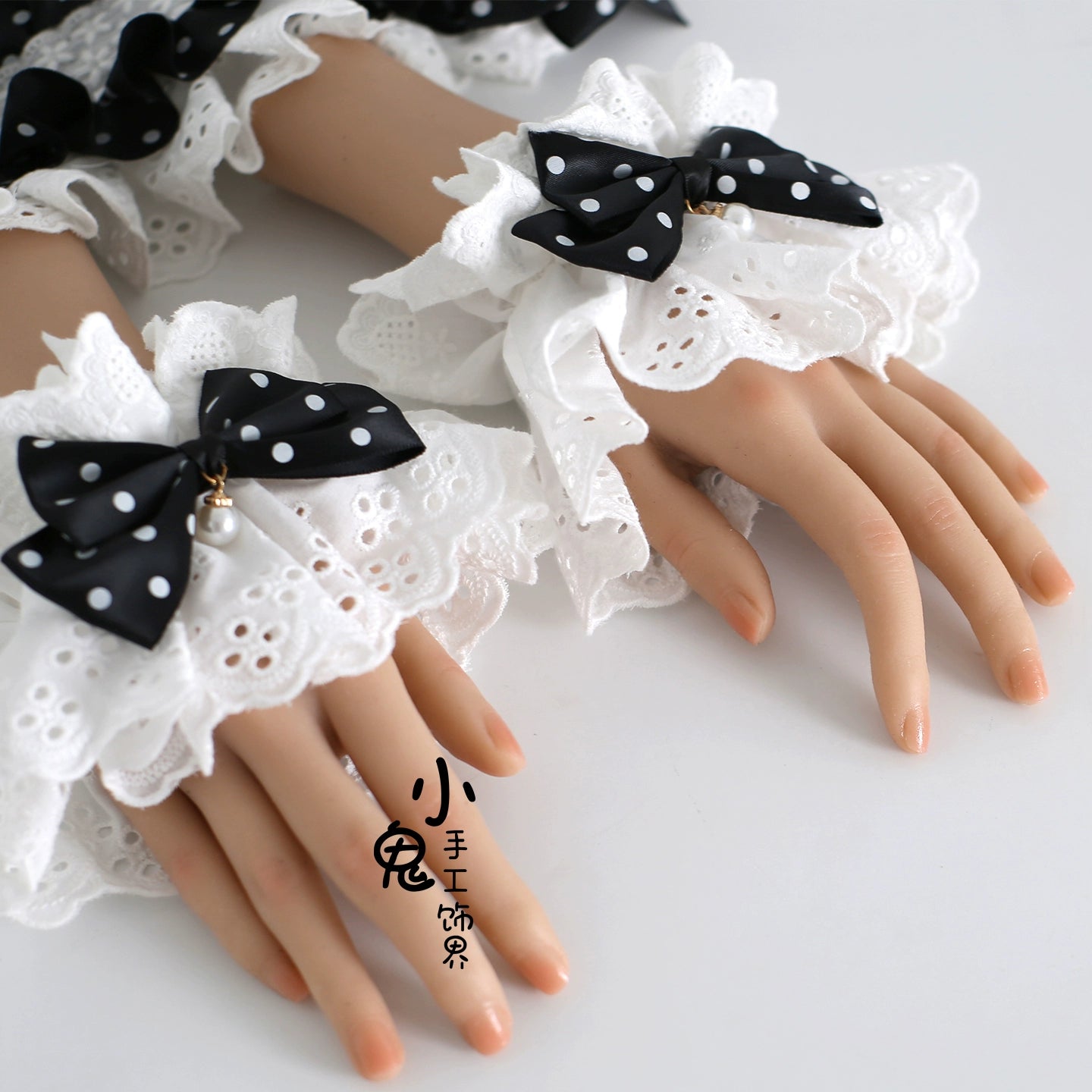 Xiaogui - Polka Dot Lolita Headdress, Detachable Bunny Ear (Cuffs) 44136:796589