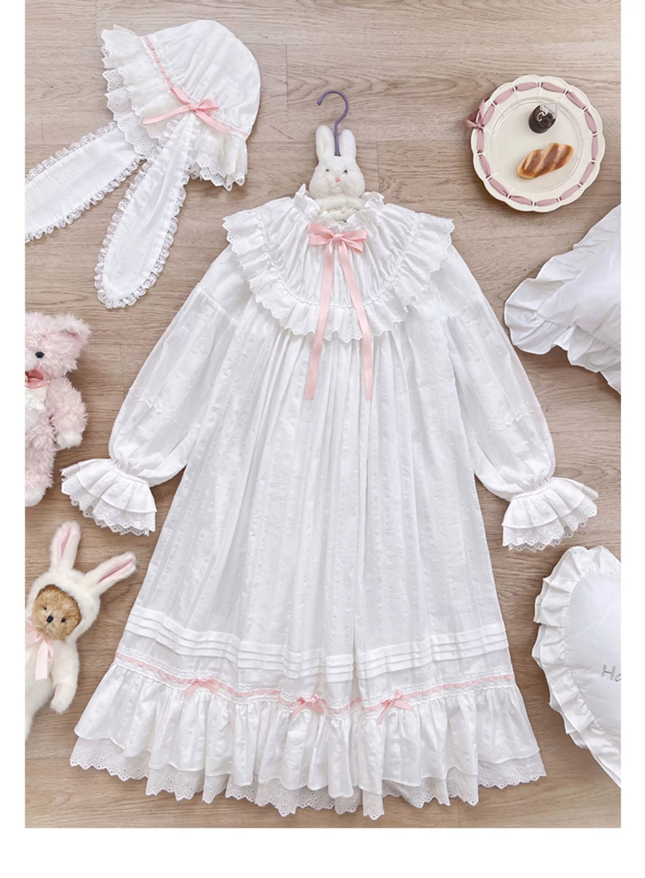 Lop-Eared Bunny Dream - Vintage Lolita Doll-like Nightdress, Ruffles & Bow