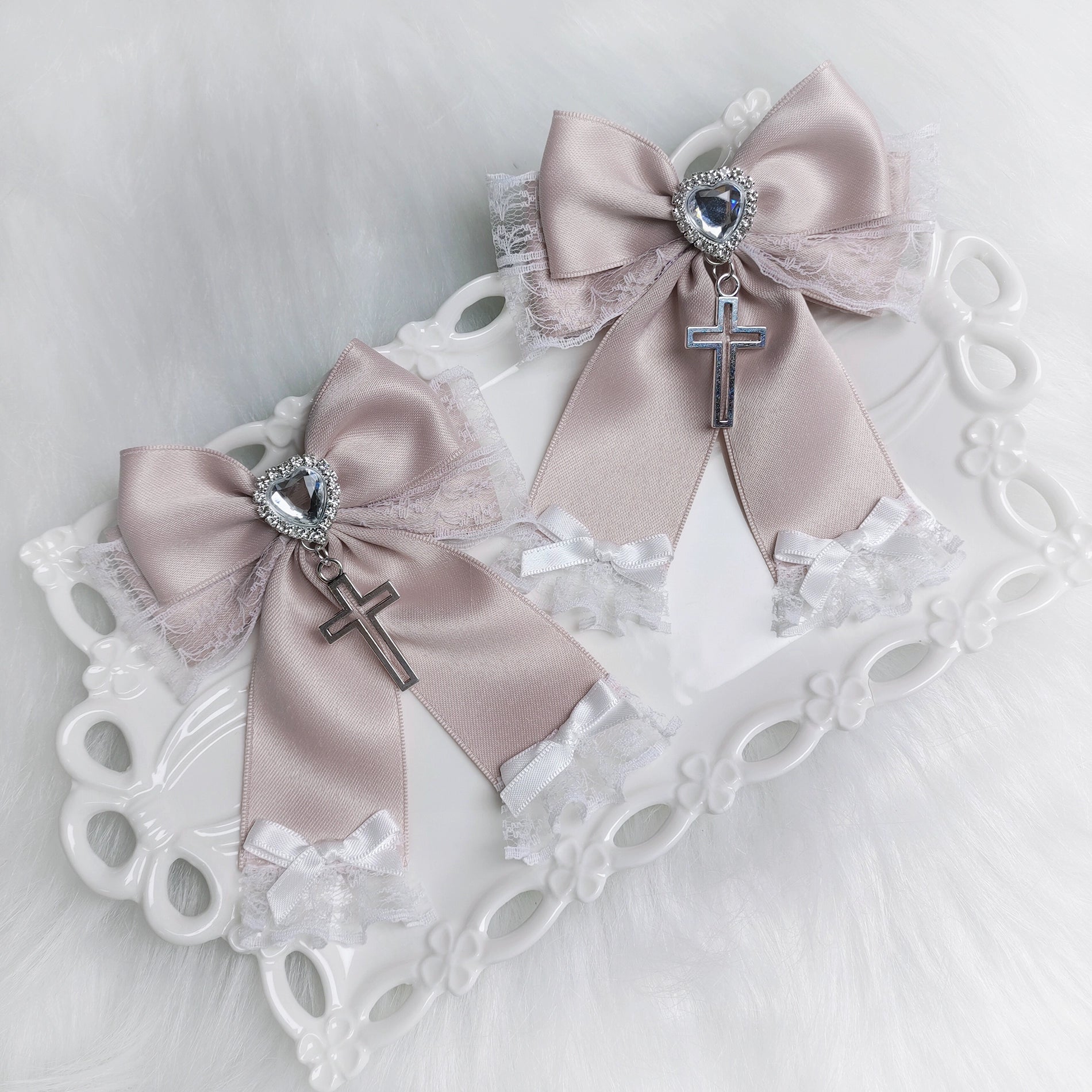 Rabbit Lolita - Landmine - Gothic Lolita Bow Clips Love Lace Cross Hair Accessory White and pink (Korean pink)