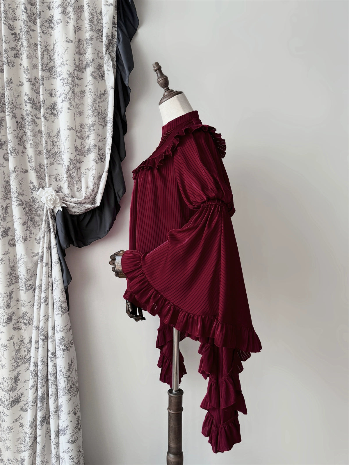 Muppet Mind Ben - Dreaming - Gothic Lolita Princess Sleeves Blouse Striped Printing 39008:608440