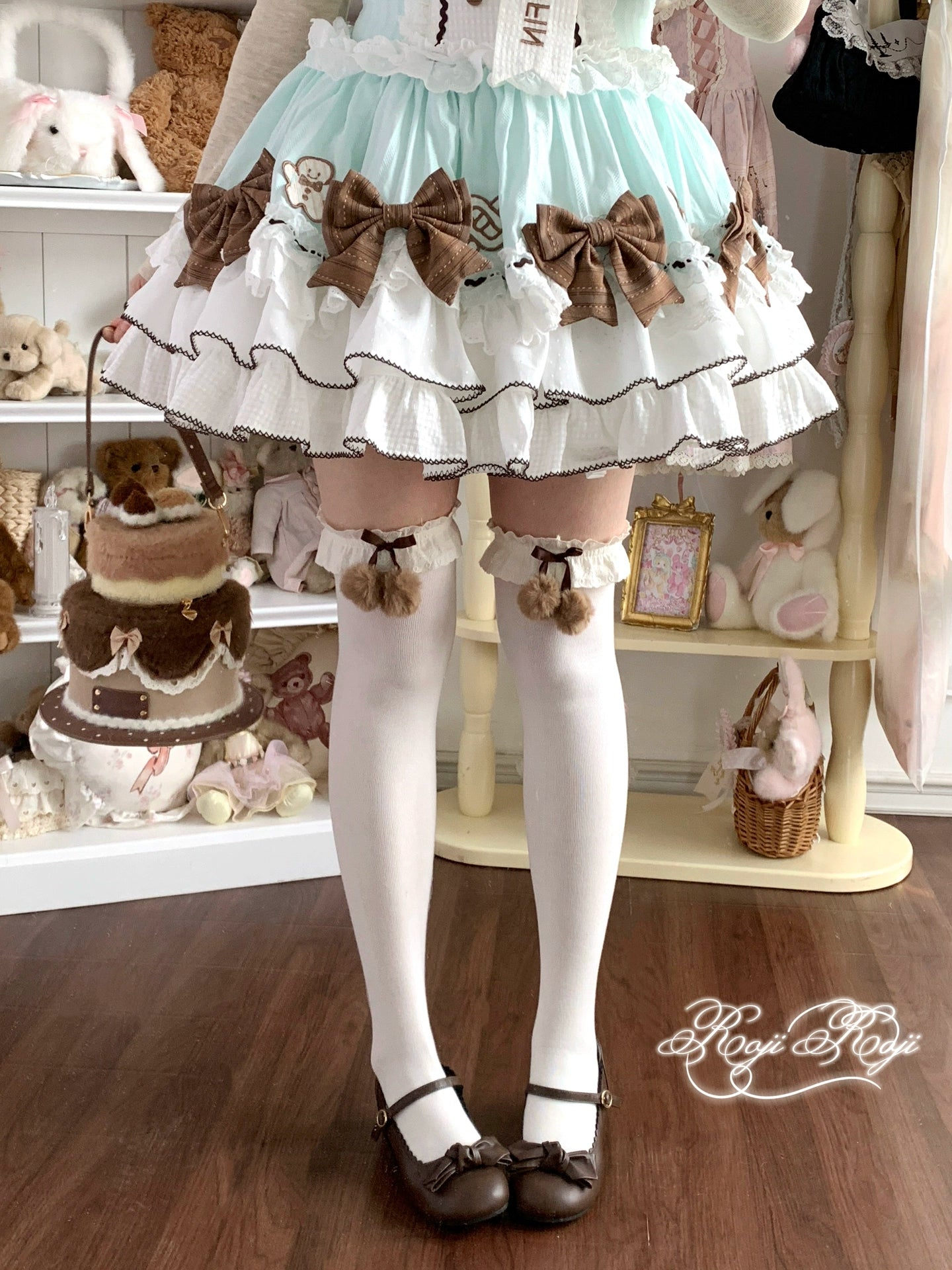 Roji Roji - Lolita Calf & Over-Knee Socks, Pom-Pom Accents 44347:804947