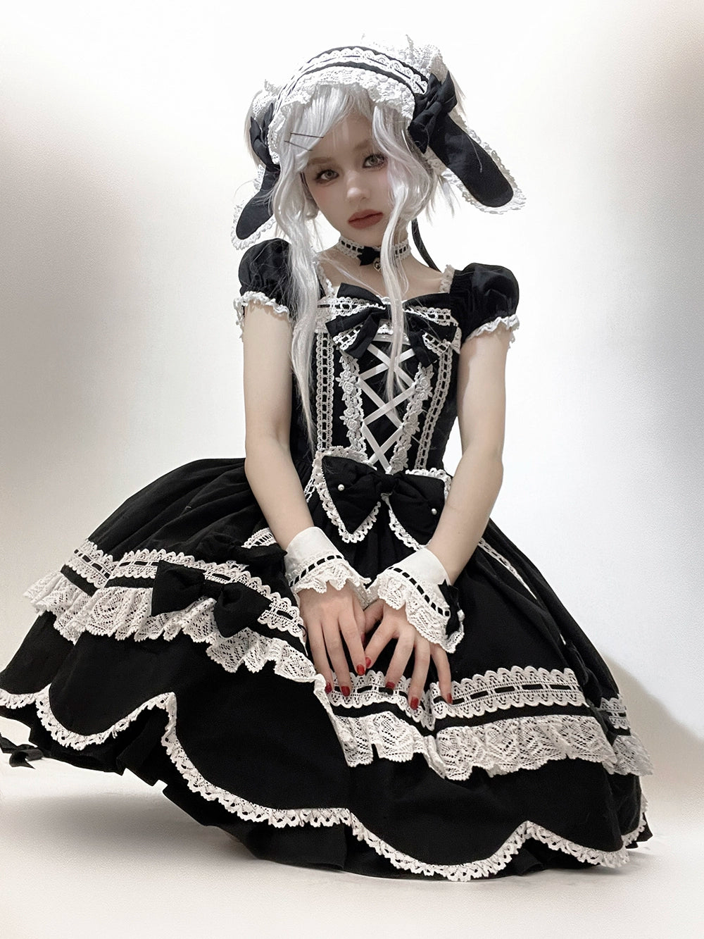Miss Point - Vintage Petal Rabbit - Old School Lolita OP Cotton Dress With Petal-Shaped Hem 43135:768506