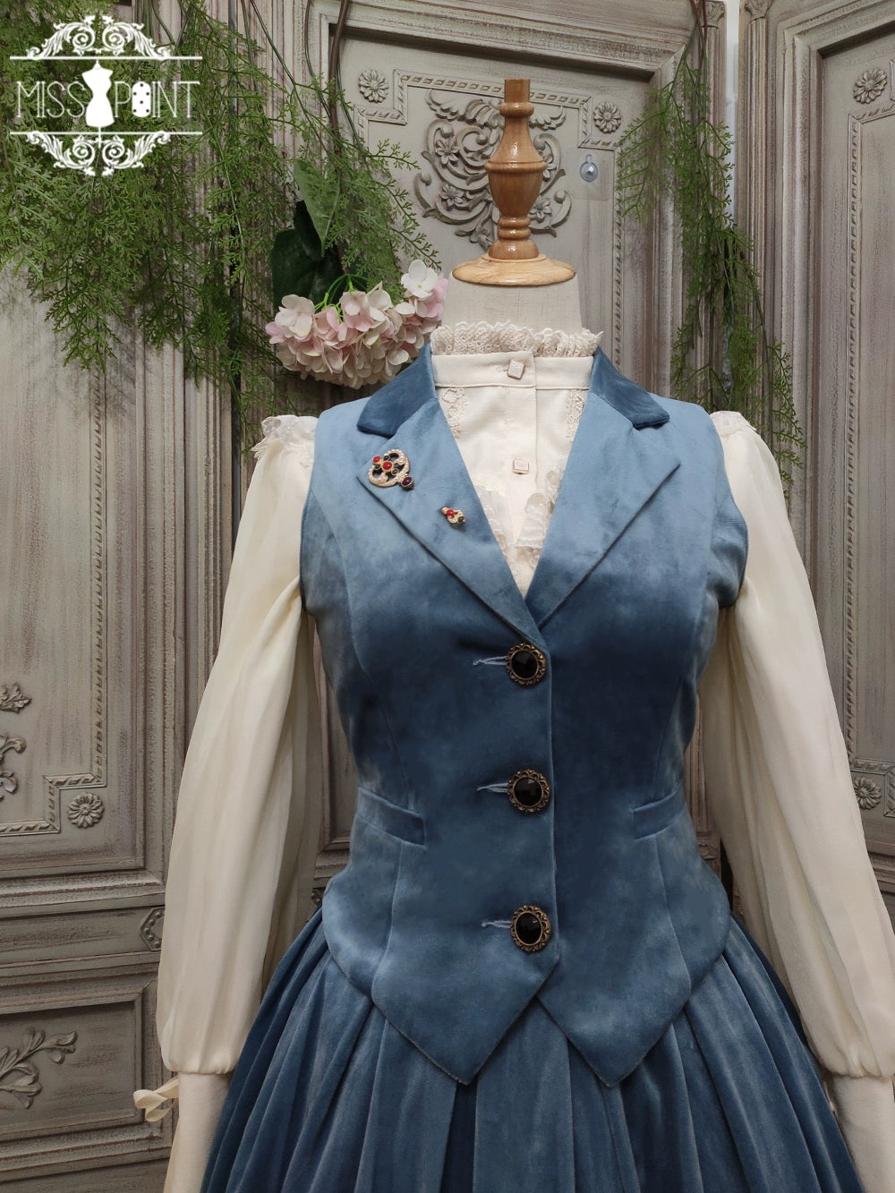 Miss Point~Rose Doll~Retro Lolita Vest Velvet Lolita Waistcoat 32516:392272