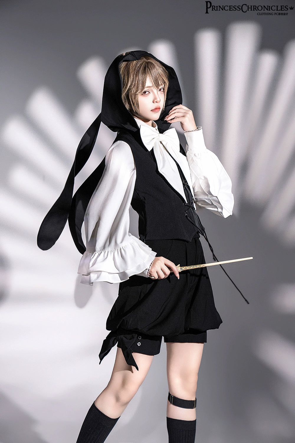 Princess Chronicles - Rabbit Feather - Black Ouji Lolita Vest Shorts Suit Prince Cloak Set