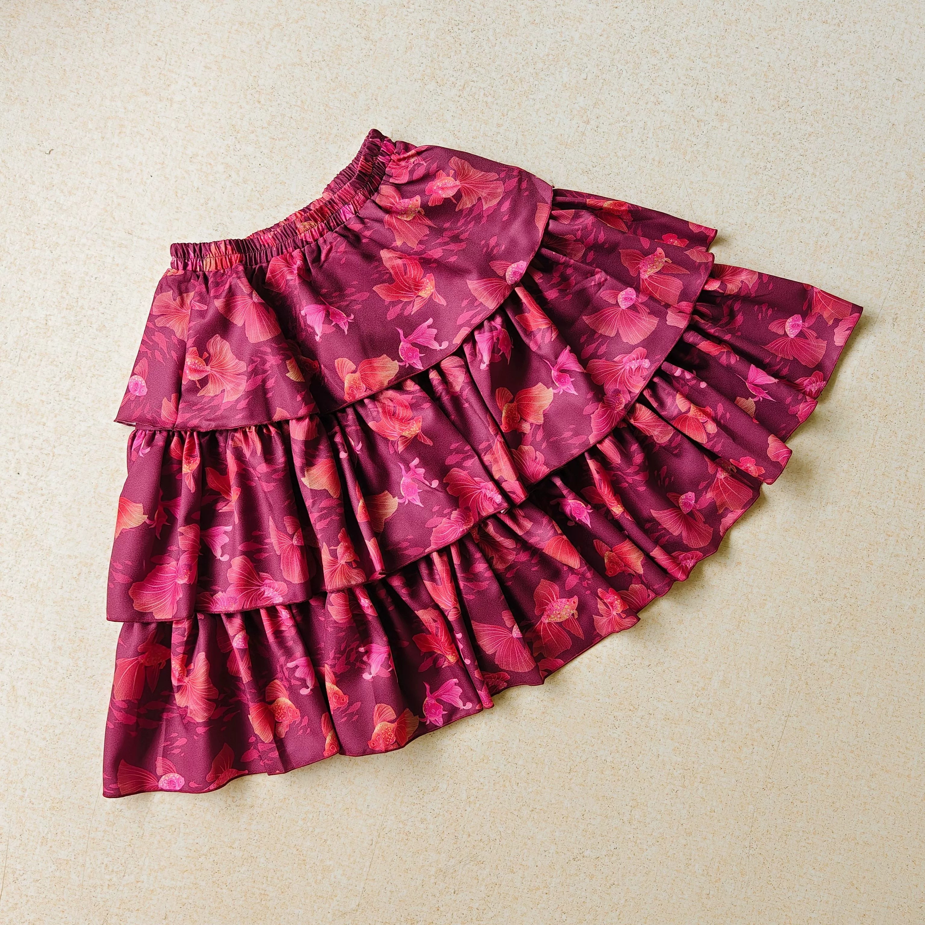 Magic Tea Party - Cotton Lolita SK Multiple Patterns Lolita Skirt Collection M Swimming Fish Playing in Dream - Three Layers - Red