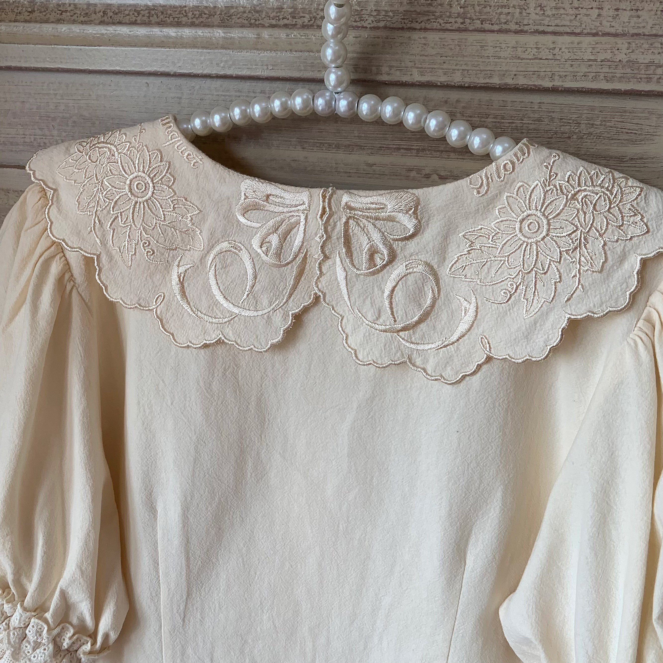 Flower Banquet - Kawaii Lolita Cotton Bunny Embroidery Blouse