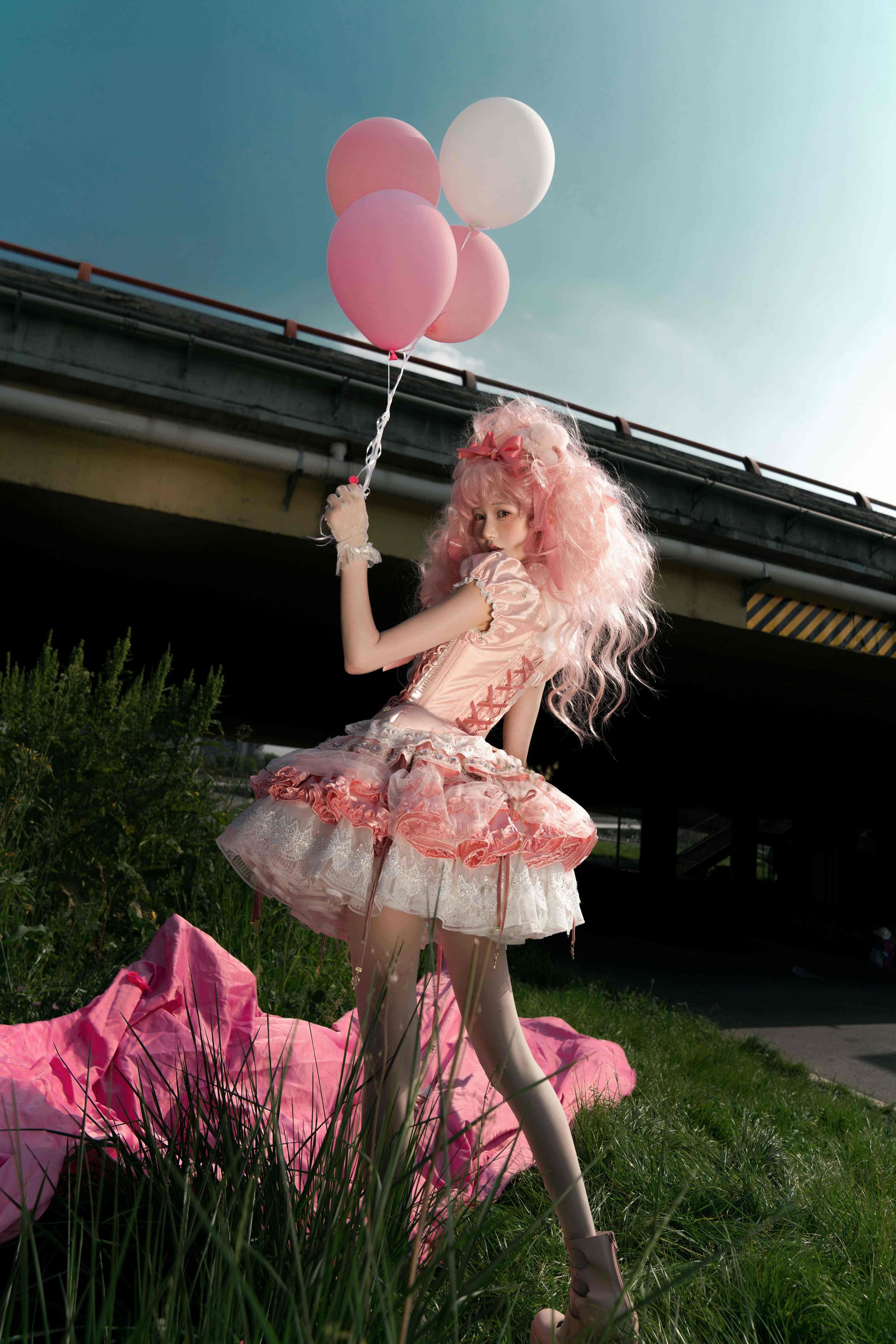 Dream Nuclear Island - Dream Nuclear Bubbles - Pink Sweet Lolita Corset & Tiered SK