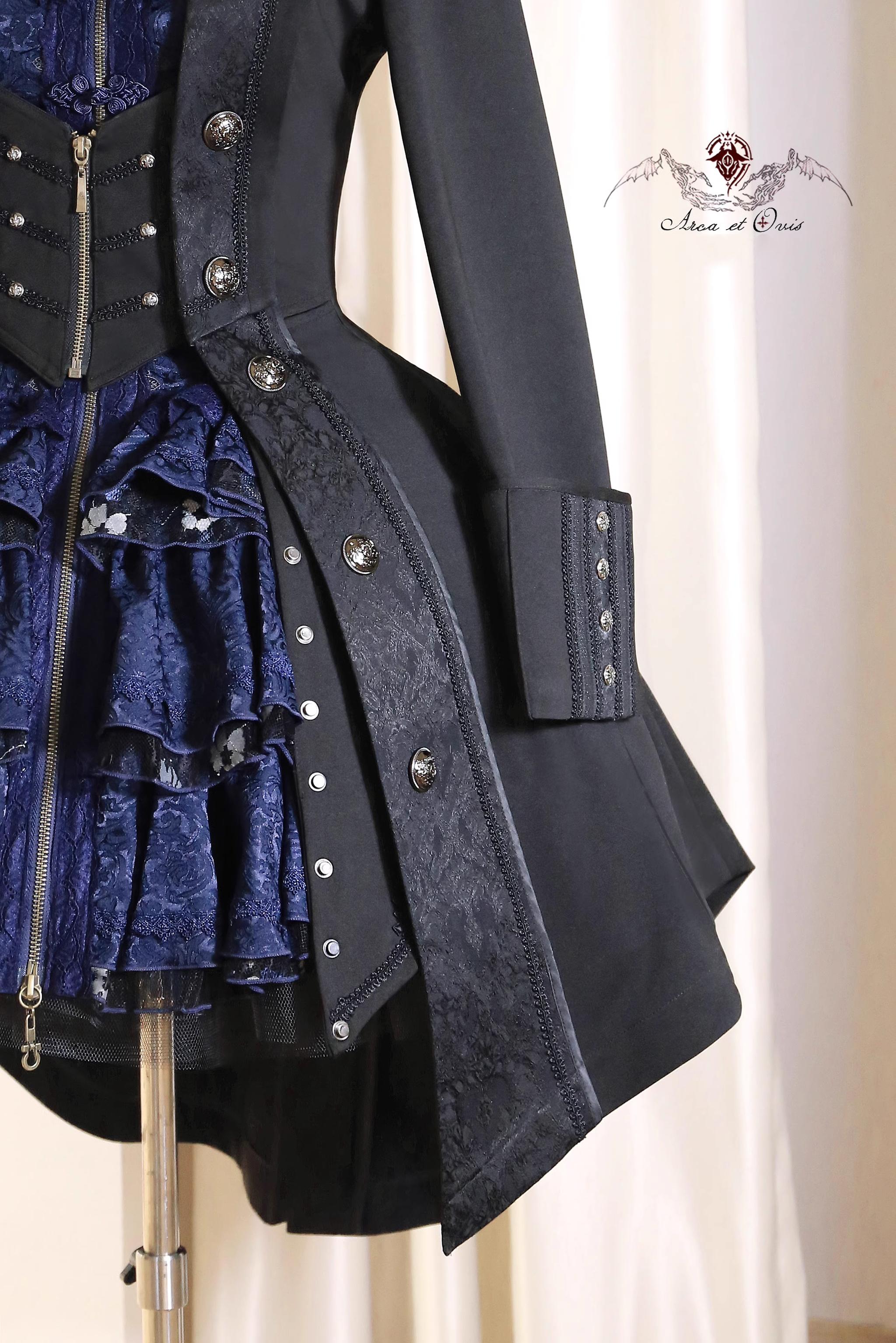 Batwing - Gothic Lolita Long Coat Ouji Lolita Windbreaker