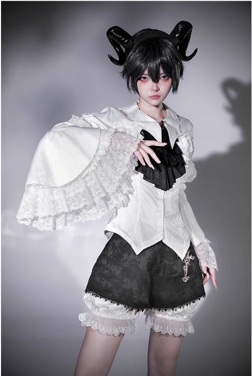 CastleToo - Crossbone - Ouji Lolita Shorts Suit Gothic Lolita Top and Blouse Night scene blouse + detachable sleeves S