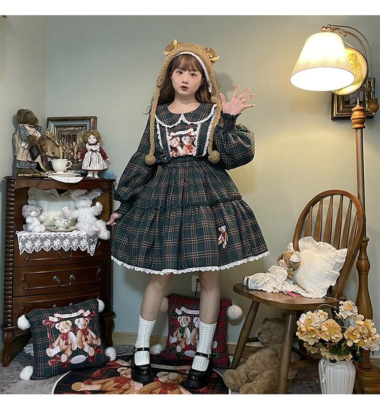 Labeau - Christmas Vintage Lolita Skirts Doll Collar Blouse Plaid Skirt Set