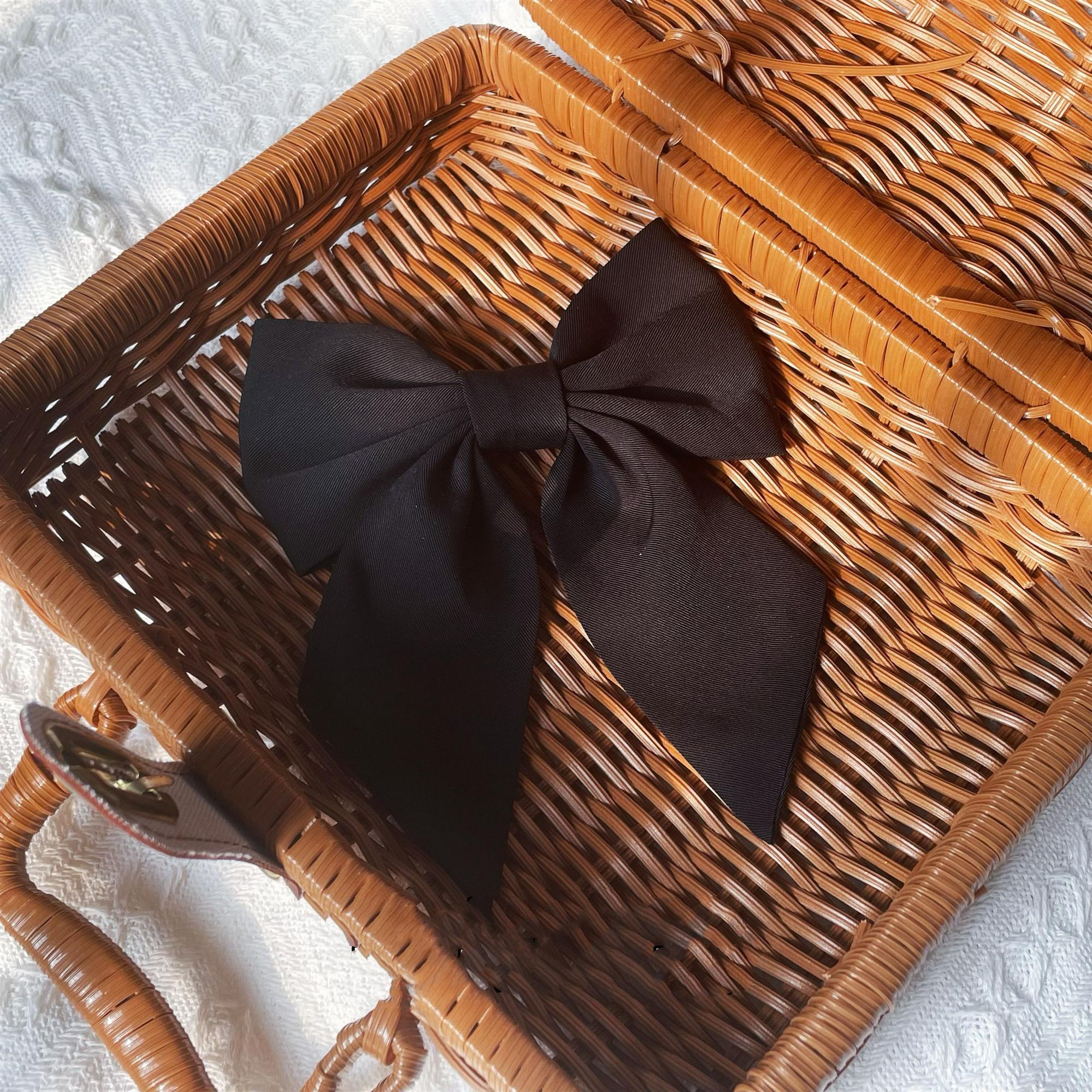 Uncle's Workshop - Worthy Girl - Lolita Bow Clip and Black Top Hat One Size Black Hairclip (1pcs)
