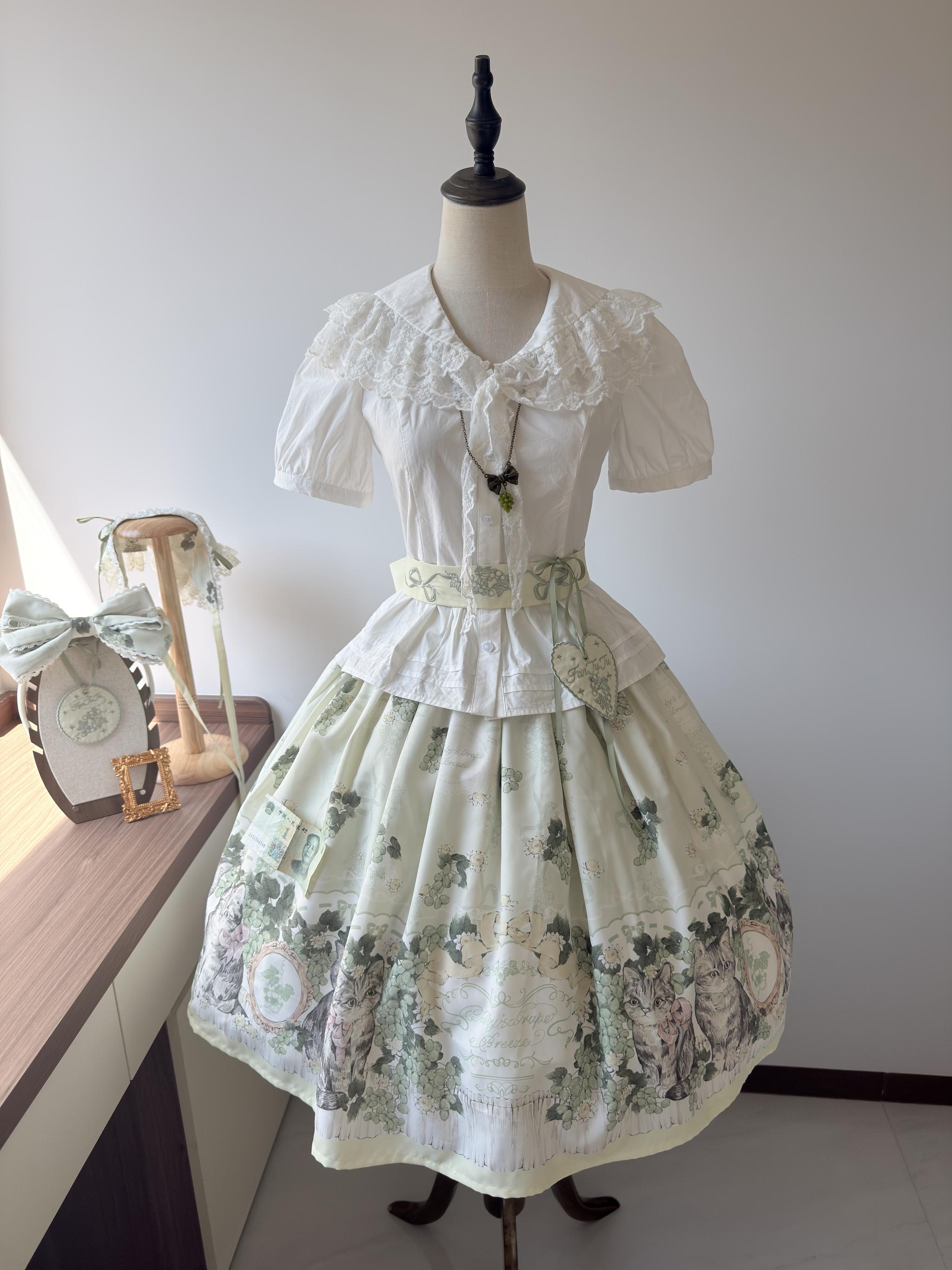 Grape Garden Cat - Classic Lolita Printed JSK Dress, Short Sleeve OP SK Only (with waist tie) S