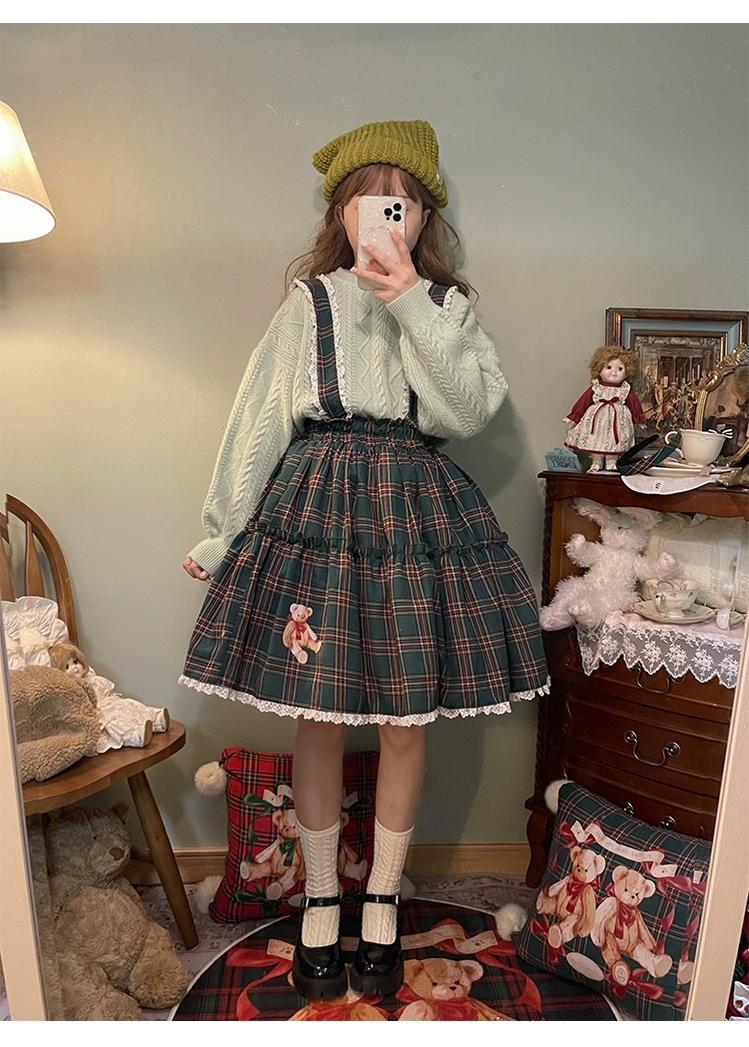 Labeau - Christmas Vintage Lolita Skirts Doll Collar Blouse Plaid Skirt Set