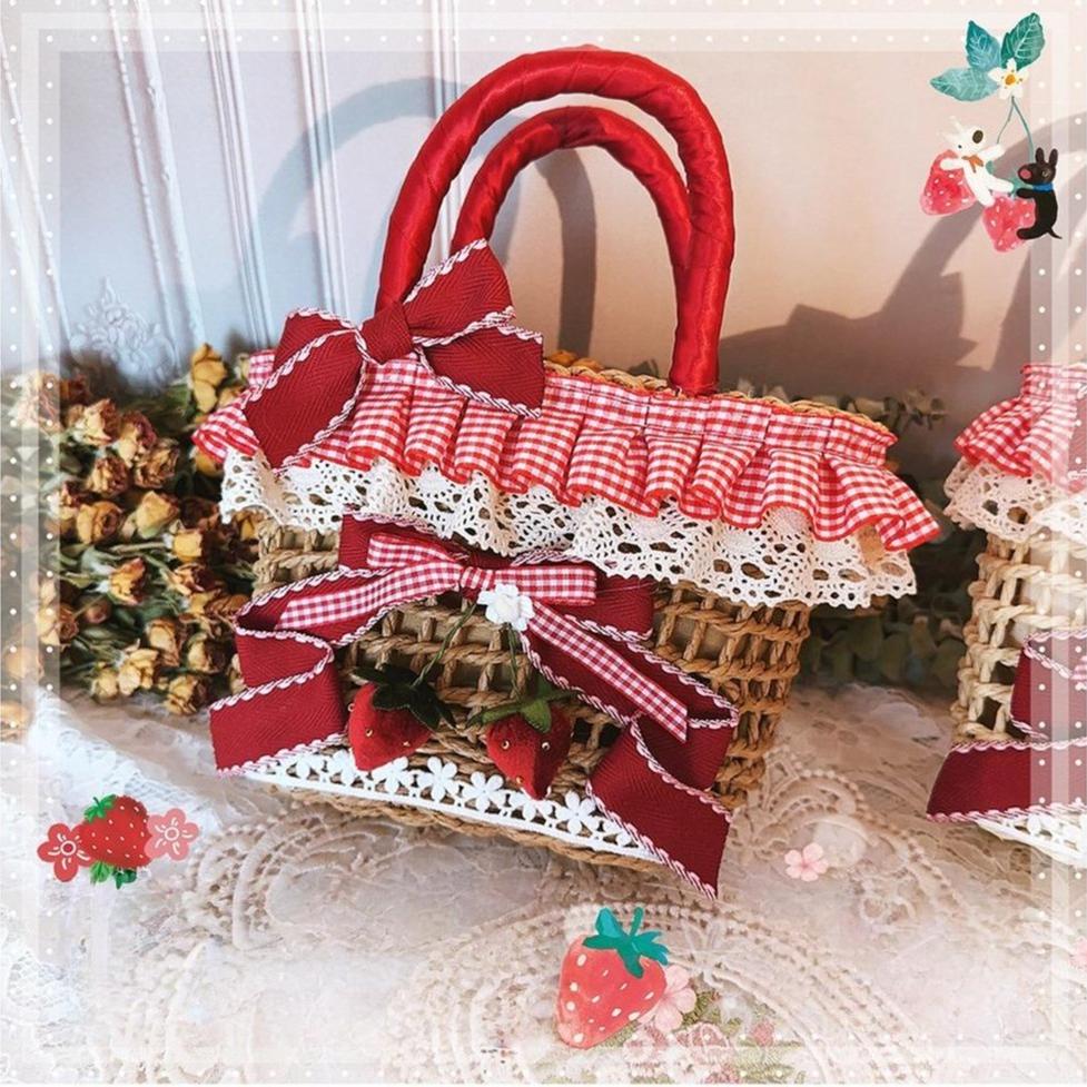 Country Lolita Straw-woven Bag, Strawberry Accent Brown (with crossbody strap)