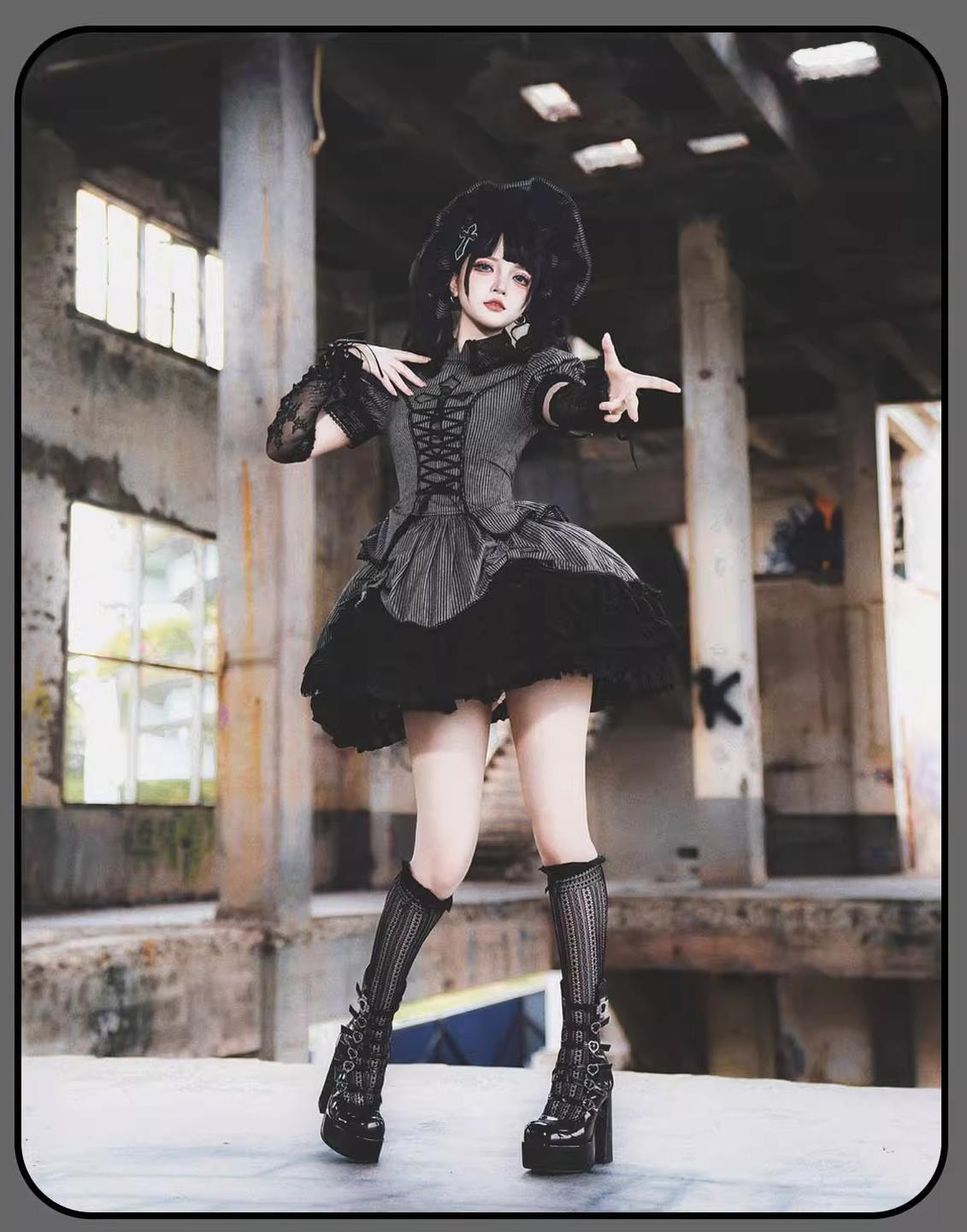 Susin Lolita - Striped Cross - Gothic Coordinated Lolita Set, Adjustable Blouse & Skirt 43331:773973