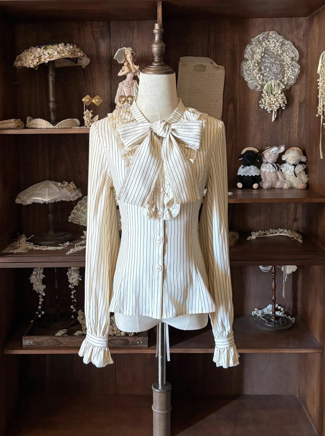 Button Bear - Winter Lily Bell - Classic Lolita Bust-Supporting JSK, Long Waisted Coat (L M S XL) 44351:804212