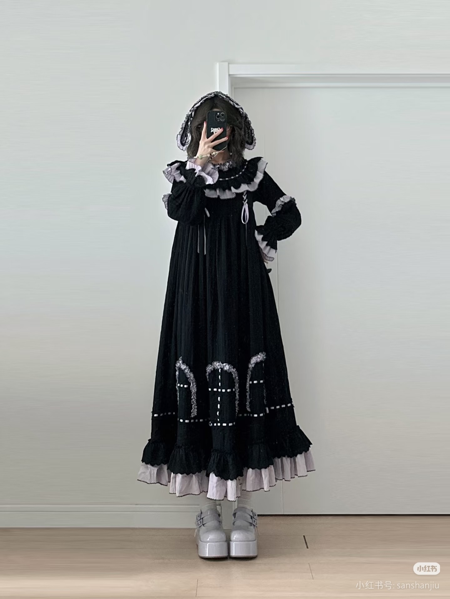 Sanshanjiu - Witch Lilith - Ruffled Collar Gothic Lolita OP, Witch Hat Extended Length OP Only XS