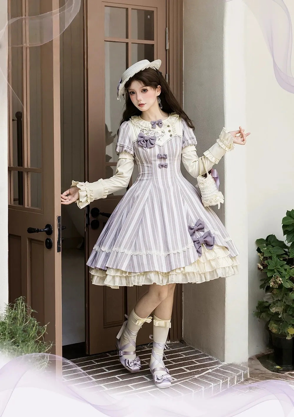 Phalaenopsis - Classic Lolita Phalaenopsis Embroidery OP, Detachable Sleeves