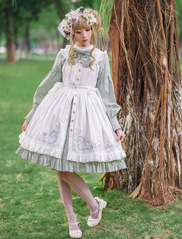 Chess Story~Rosebud Manor Version 2.0~Vintage Country Lolita Embroidered JSK Smocked Dress white M 