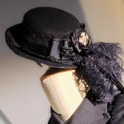 Forest Fluorescent Carps - Black Lady - Gothic Lolita JSK Dress Set S Black small top hat
