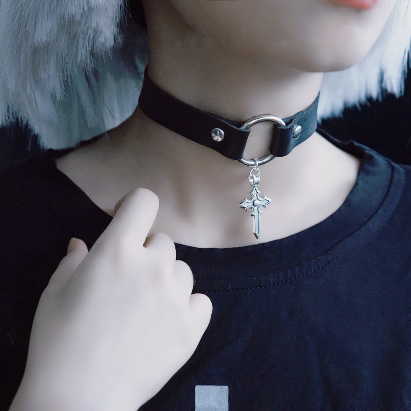 Strange Sugar - Gothic Lolita Cross Leather Choker No.11 Torus arrow cross