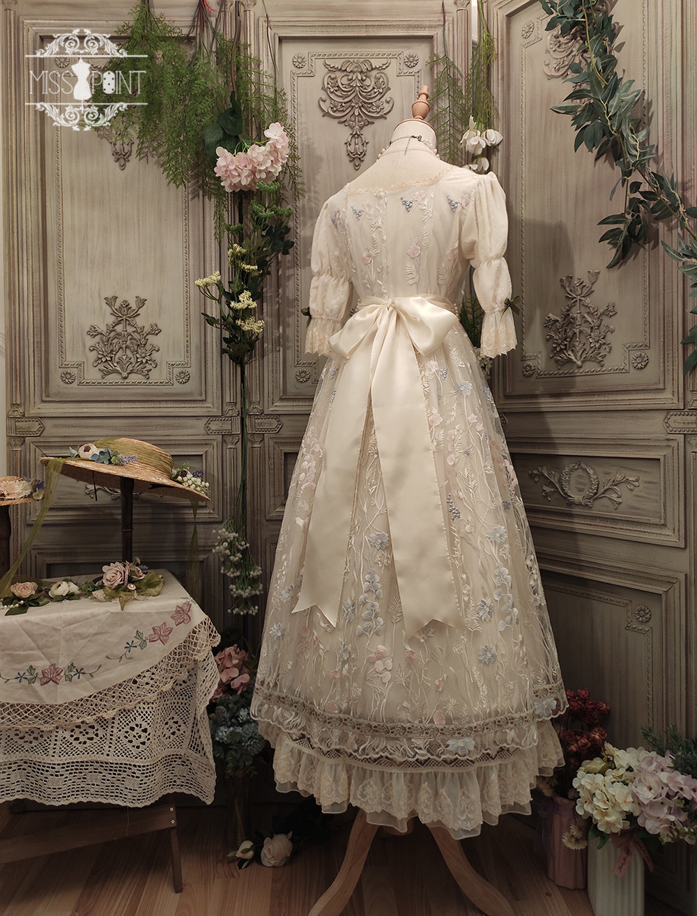 Miss point~Sally's Garden~Luxuriant Royal Lolita OP 1772:46375