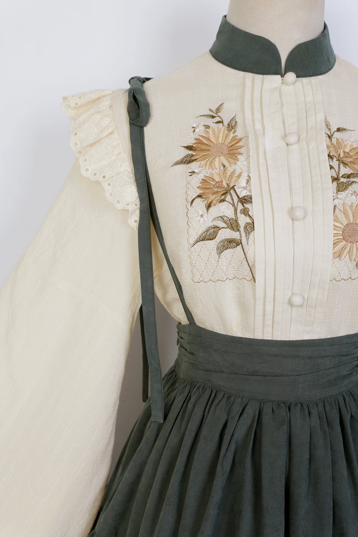 Meow Jun - Sunflower Appointment - Chinese Style Skirt and Blouse 13728:165508