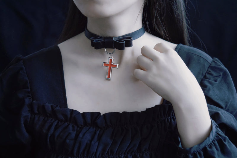 Strange Sugar - Gothic Lolita Cross Leather Choker No.17 Red cross bow