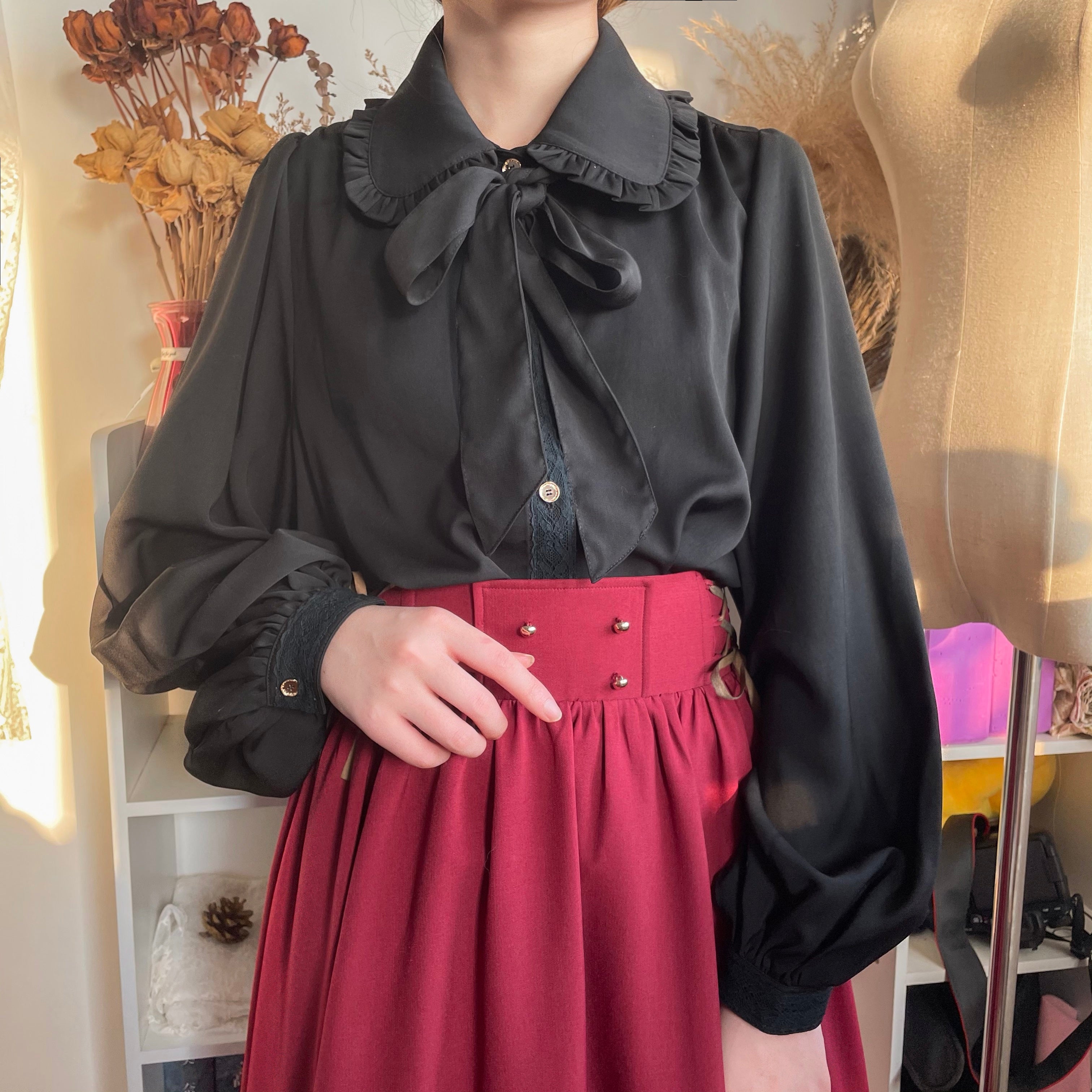 YuanSu - Mayer's Whisper - Vintage Lolita Large Sleeve Blouse (L M S / Black) 1912:44593