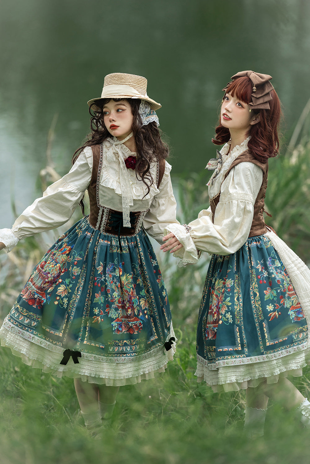 Miss Point - Praise of Abundance - Bavarian Velvet Lolita Jumper Dress