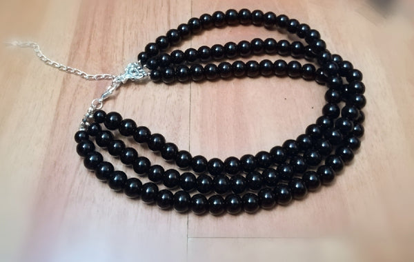 Rose of Sharon - Hepburn time - Retro Elegant Tiered Pearl Choker three layers black pearl