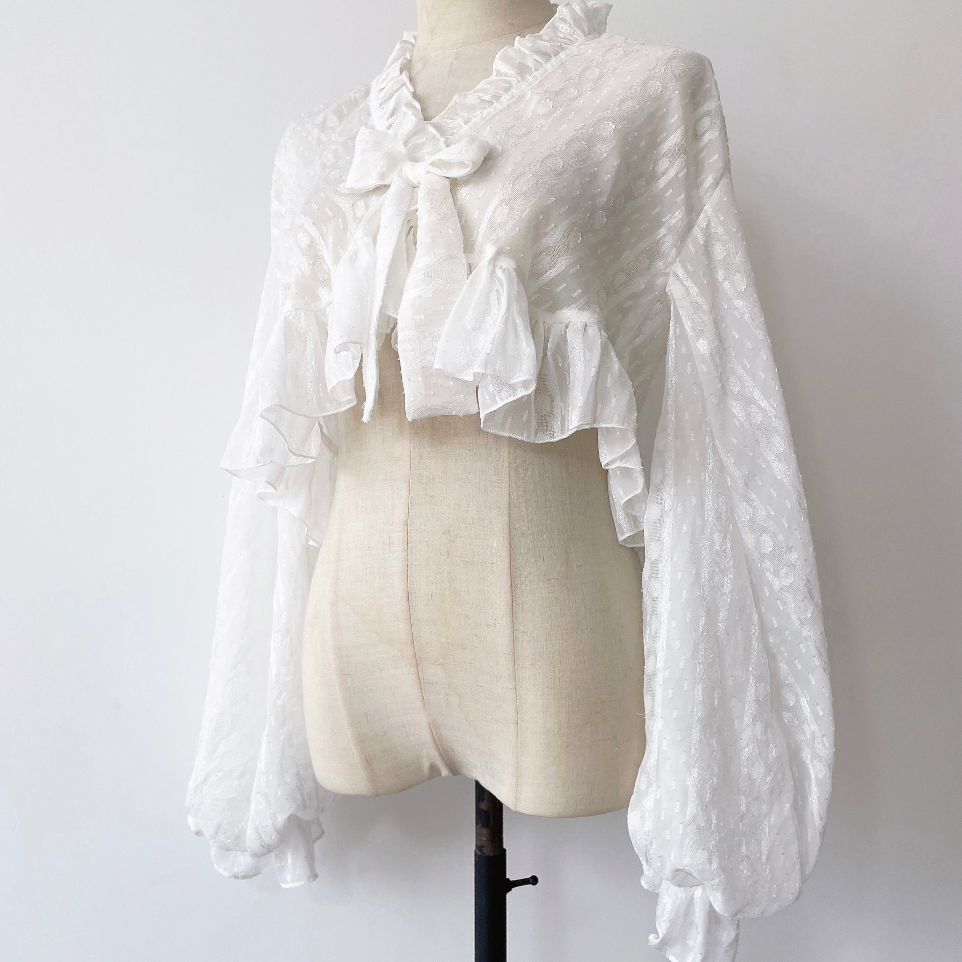 Sakurada Fawn - Chiffon Puff Sleeve Lolita Cardigan M white