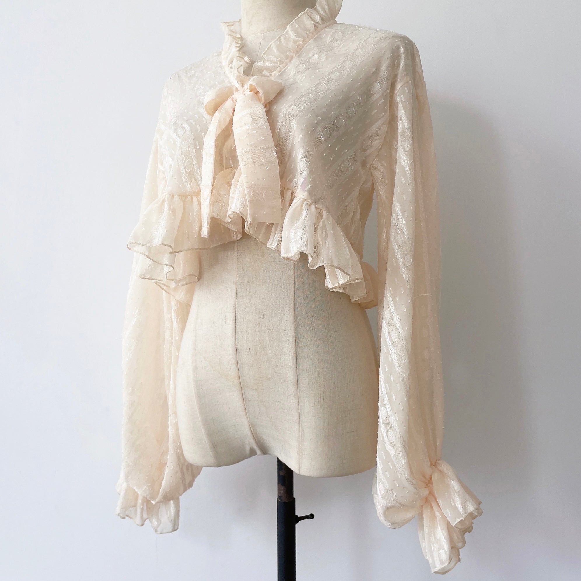 Sakurada Fawn - Chiffon Puff Sleeve Lolita Cardigan M ivory