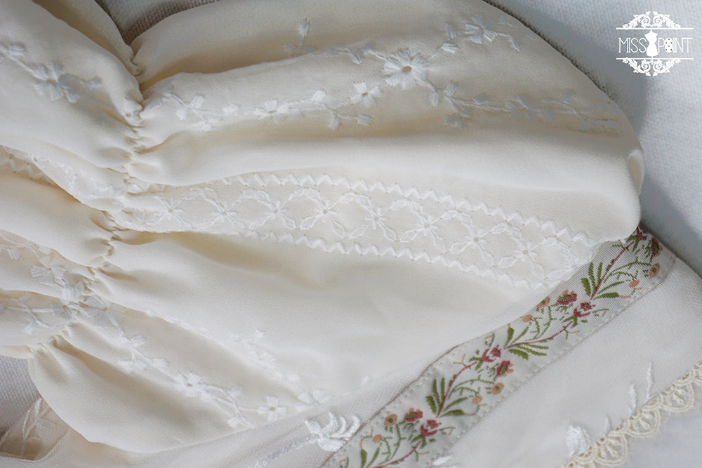 Miss point~Sally's Garden~Luxuriant Royal Lolita OP 1772:46349