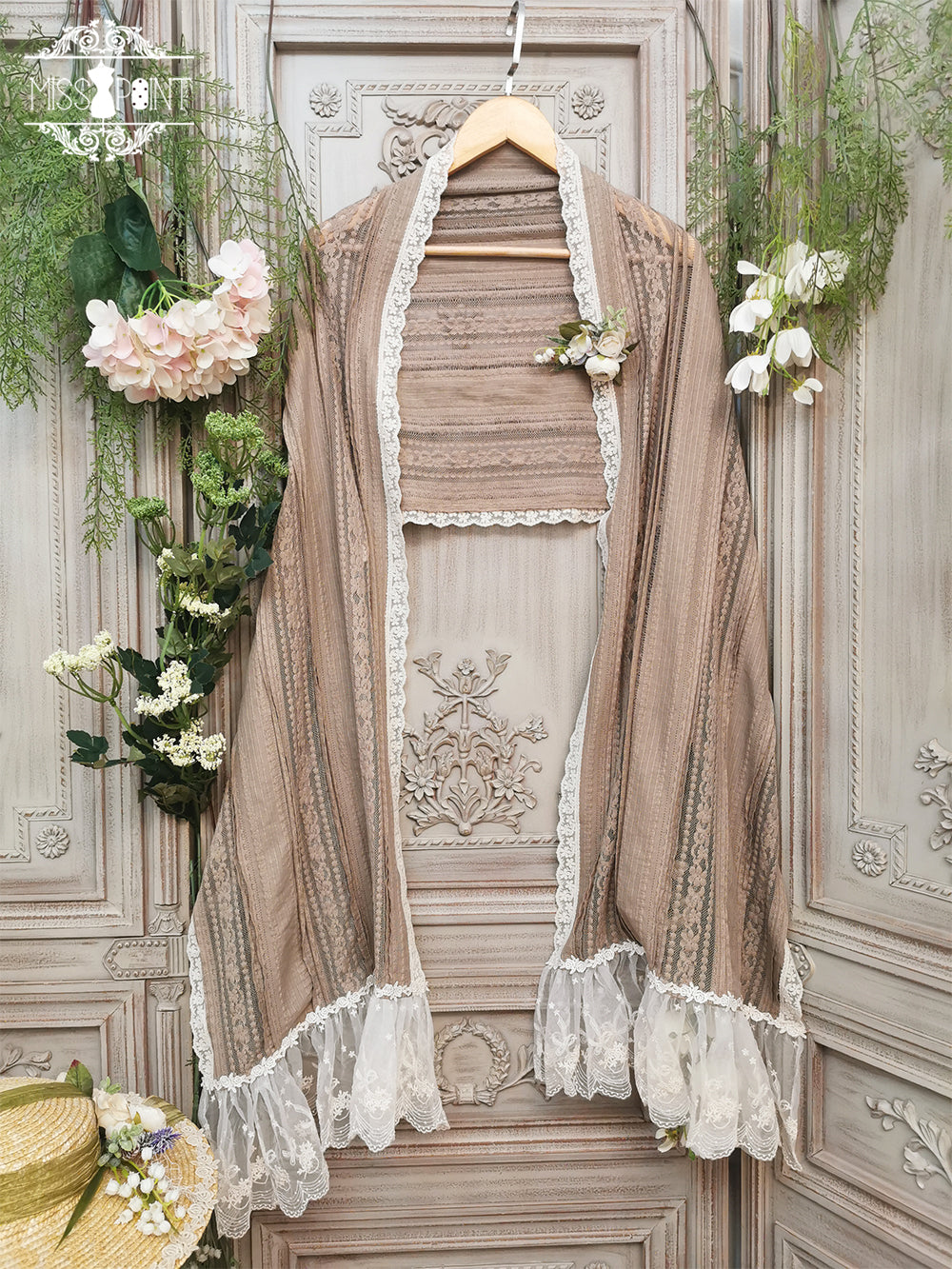 Miss point - Sally's Garden - Lace Cotton Lolita Shawl light brown