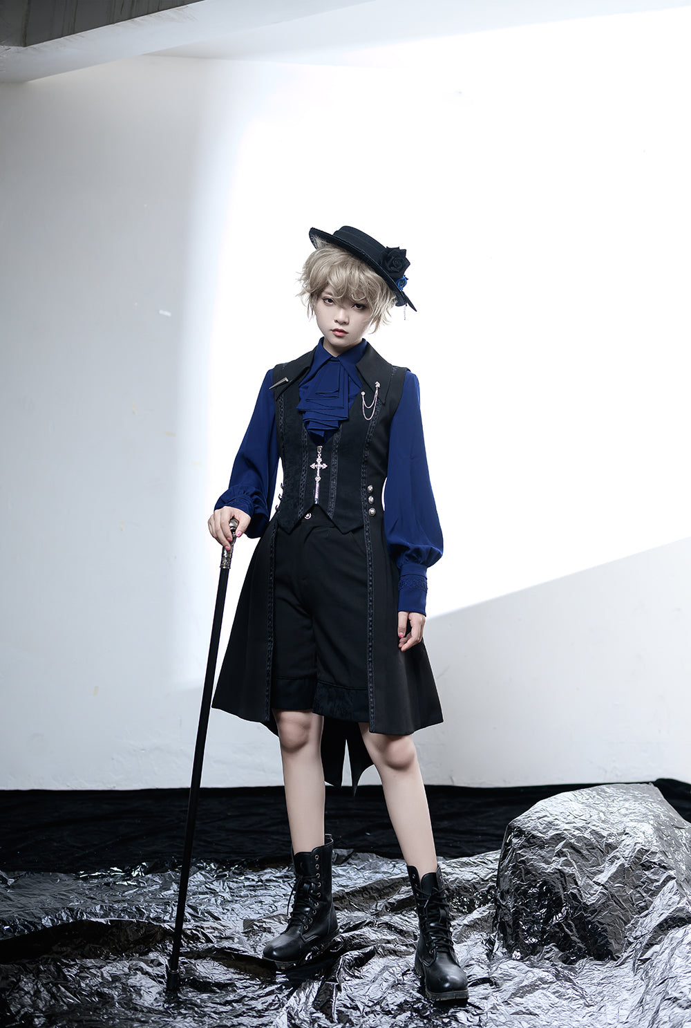 Princess Chronicles - Black and Blue - Ouji Lolita Casual Shorts