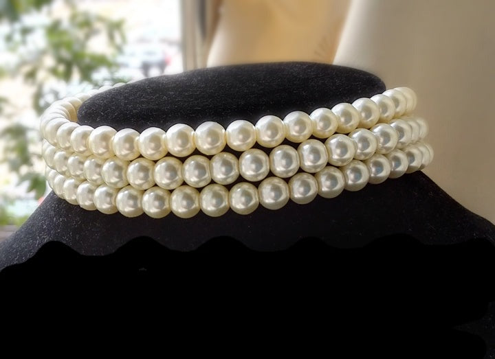 Rose of Sharon - Hepburn time - Retro Elegant Tiered Pearl Choker three layers white pearl